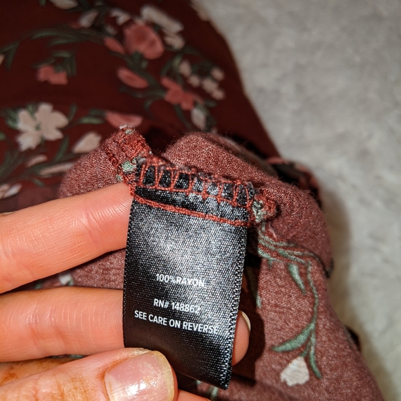 Torrid floral blouse - Picture 4 of 13